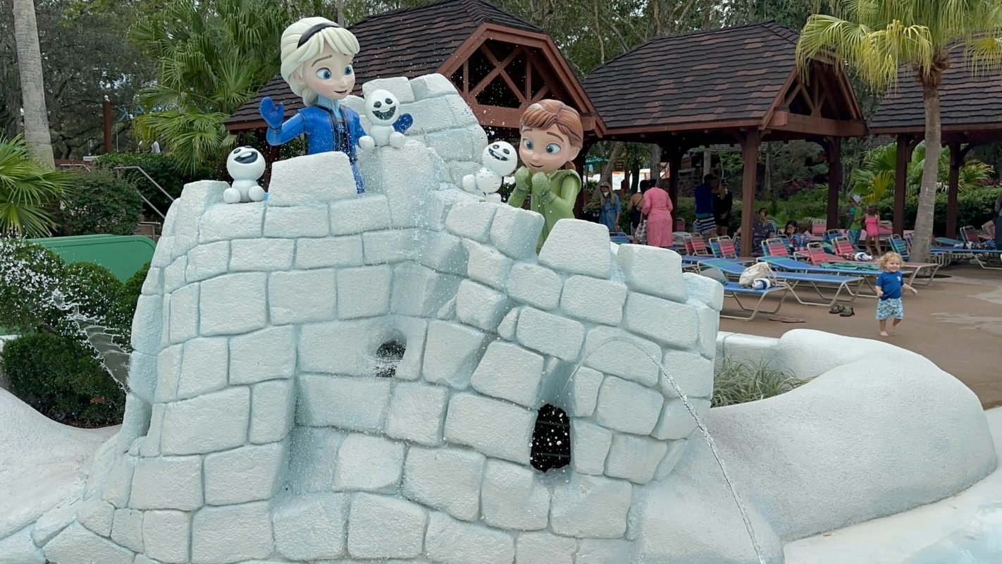 타이크스 피크 (Tike's Peak) 겨울왕국 테마존